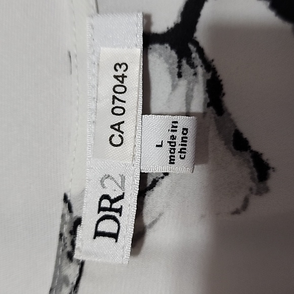 DR2 Floral Top - Picture 8 of 12